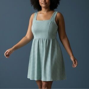 157. ALYA Sleeveless (above knee) Dress - size Large